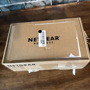 Netgear ProSafe Plus 8-Port GbE Switch GS108PE V2 UNIT ONLY FREE SHIPPING - Picture 1 of 5