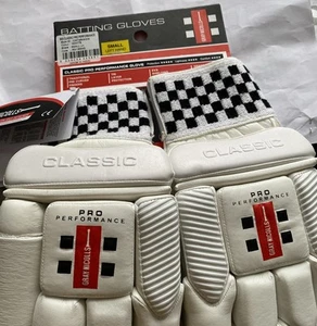 Gray Nicolls Classic Pro Performance Cricket Gloves (2025)Gray Nicolls RRP£79.99 - Picture 1 of 10