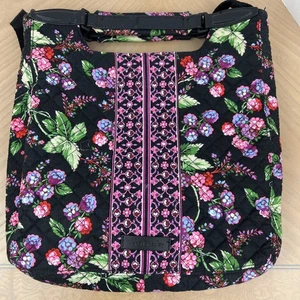Vera Bradley WINTER BERRY Iconic Hipster Crossbody & Shoulder Bag Excellent! - Picture 1 of 5