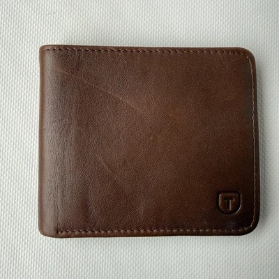 Tecovas Men's Genuine Calfskin Billfold Wallet BOURBON Handmade Leather - Image 1 of 4