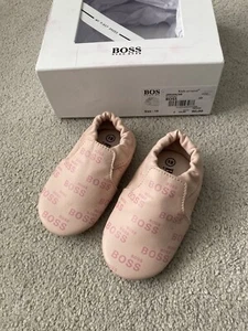 Genuine Hugo Boss Baby Crib Shoes Trainers Pink Size 3 EU19 First Size Worn Once - Picture 1 of 5