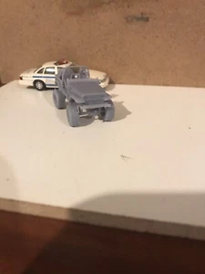 Jeep Wrangler Custom Offroad Maßstab 1:87 HO - Bild 1 von 10