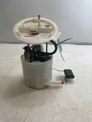 Conjunto de bomba de combustível lateral para passageiros Rh OE Br339h307ab compatível com Ford Mustang 2011-2014 - Imagem 1 de 4