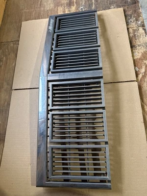 Parrilla OEM 1980 1981 1982 Mercury Grand Marquis/Colony Park 79-87 Foto 1 de 4