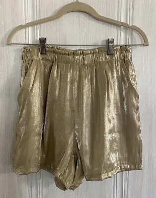 Pantalones Cortos Ellison Para Mujer Metálicos Champagne Dorado Brillo Cintura Alta Elástica Medianos Foto 1 de 4
