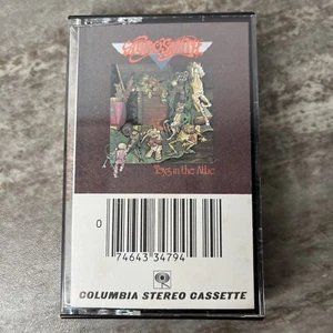 Aerosmith - Toys In The Attic - Cassette - 1975 Classic Hard Rock - Picture 1 of 7