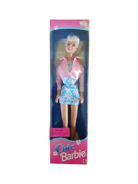 Roupa P/ Boneca Barbie + 2 Sapatos Roupinha Fashion Chic 02f