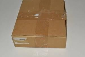 *LL* OptoSigma 65mm x 65 mm Linear Stage --New (SNF49) - Picture 1 of 2