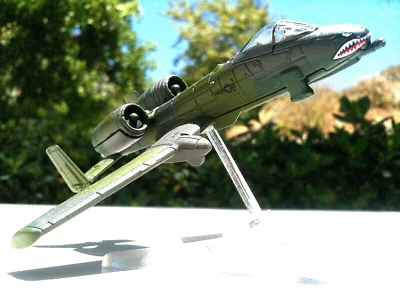 Corgi Fairchild A10A Warthog King Fahd Airport 74th Tactical Diecast 1:150 Scale - Image 1 of 4