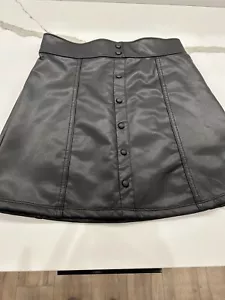 Girls 12/13Abercrombie Kids Black Faux Leather Skirt - Picture 1 of 9