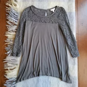 Encantadora camisa Charlie para mujer de encaje manga 3/4 talla pequeña gris - Imagen 1 de 5