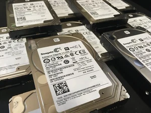 *LOT OF 10* SEAGATE 1TB 7.2K 12Gb/s 2.5" AF SAS ST1000NX0333 *512 FORMAT - Picture 1 of 5