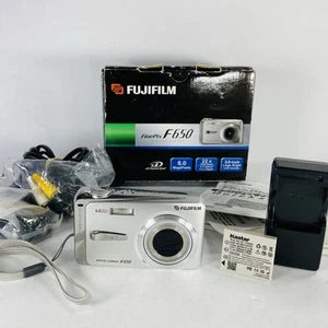 Fujifilm FinePix F650 6.0MP Digital Camera - Read Description. Tested. Working. - Picture 1 of 13