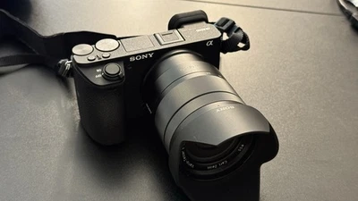 Cámara sin espejo Sony A6500 ➕ Juego de lentes 16-70 mm F4 en perfecto estado ¡ver foto! Foto 1 de 4