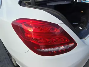 MERCEDES C CLASS 2014-2018 LEFT TAILLIGHT Sedan - Picture 1 of 6