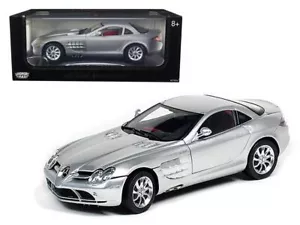 Mercedes McLaren SLR Silver with Red Interior 1/12 Diecast Model Car by Motormax - Picture 1 of 1
