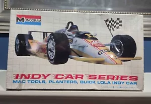 Monogram Indy Car Series 1/24 Scale Sealed Mac Tools Planters Buick Lola - NOS - Bild 1 von 3