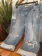 Aeropostale Distressed Capri Jeans Pants 