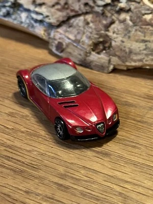 2002 HOT WHEELS Bugatti Golden Arrow First Editions Silver Roof Red Diecast F236 - Image 1 of 4
