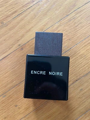 Eau de Toilette Spray Encre Noire de Lalique para Hombres 1.7 OZ -- 90% + Completo Foto 1 de 2