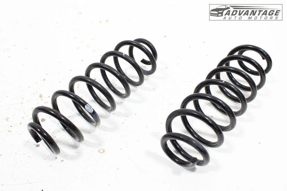 VOLKSWAGEN PASSAT A33 2012-2019 TRACCIÓN DELANTERA SUSPENSIÓN TRASERA JUEGO DE 2 MUELLES HELICOIDALES OEM Foto 1 de 4