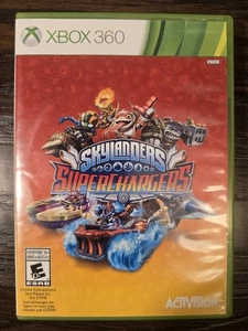 Xbox 360 Skylanders Super Chargers gioco usato testato e funzionante senza manuale  - Foto 1 di 3
