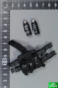 1:6 Scale DID MA1008 LAPD SWAT Takeshi - Flash Bang w/ Drop Leg Pouch - Picture 1 of 1