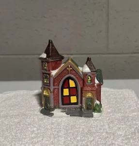 Colección Wellington Square 2004 Iglesia Escena de Invierno Navidad Pueblo Decoración - Imagen 1 de 9