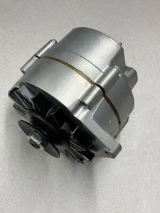Chevrolet 61A 1968 Delco Remy 1100796 fecha 8C18 alternador descansado con diodos de fecha - Imagen 1 de 5