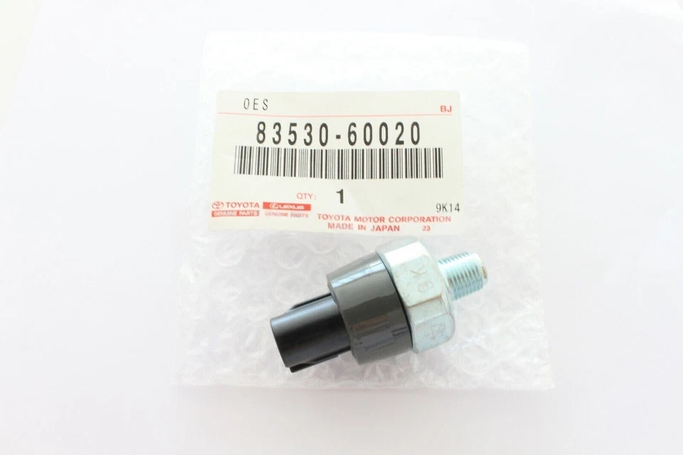 83530-60020 Toyota Lexus OEM Engine Oil Pressure Sensor Switch Sending Unit - Image 1 of 1