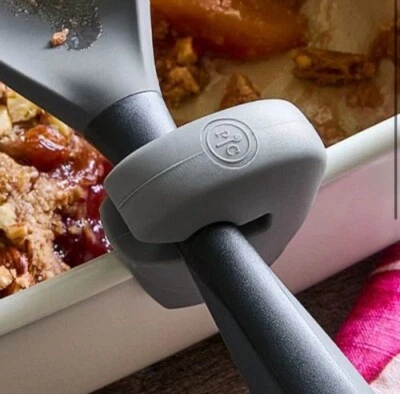 Pampered Chef Utensil Clip (Set Of 2) #100672 NEW IN PLASTIC - Image 1 of 4