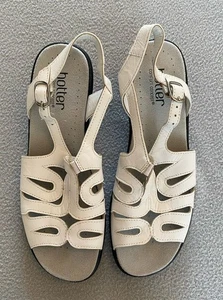 HOTTER SANDAL SZ 6 SUMMER WHITE WOMEN LOW HEEL SHOE LEATHER BUCKLE UP DETAIL - Picture 1 of 12