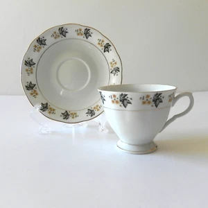 Vintage Yong Sheng Porzellan Tasse & Untertasse schwarzes Blatt gelbe Blume - Bild 1 von 7