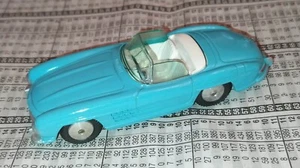CORGI 303 MERCEDES BENZ 300 SL ROADSTER azzurro - Foto 1 di 7