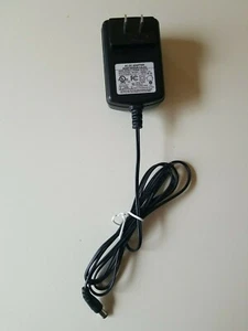 AC/DC Adapter power supply FR30WB-135180-US 13.5V 1.8A (b56) - Picture 1 of 11