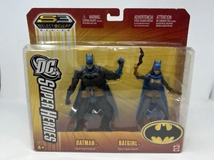 Escultura selecta de Batman Batgirl de DC Super Heroes - Imagen 1 de 6