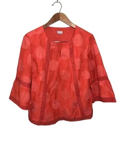 Top donna Chico’s manica a campana a pois media Chicos taglia 1 tunica all’uncinetto rosso - Foto 1 di 5