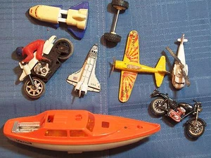 SPIELZEUGAUTOS KONVOLUT 8 TONKA SPACE SHUTTLE, SPACE SHUTTLE NASA, ZERO AIRPLANE, SEASPRITE - Bild 1 von 12