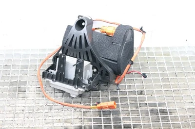 TESLA MODEL Y Air Condition A/C Pump W/ Battery 1507971-05-D EV 393kw 2022 - Image 1 of 4