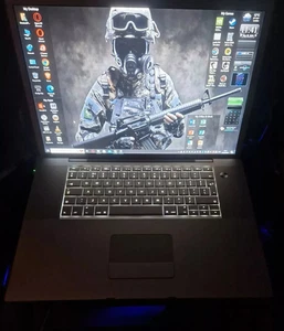 MacBook Pro 17" 2008 A1261  2.5GHz/4GB /480GB SSD /512MB NVIDIA GPU /BATTERY - Picture 1 of 21