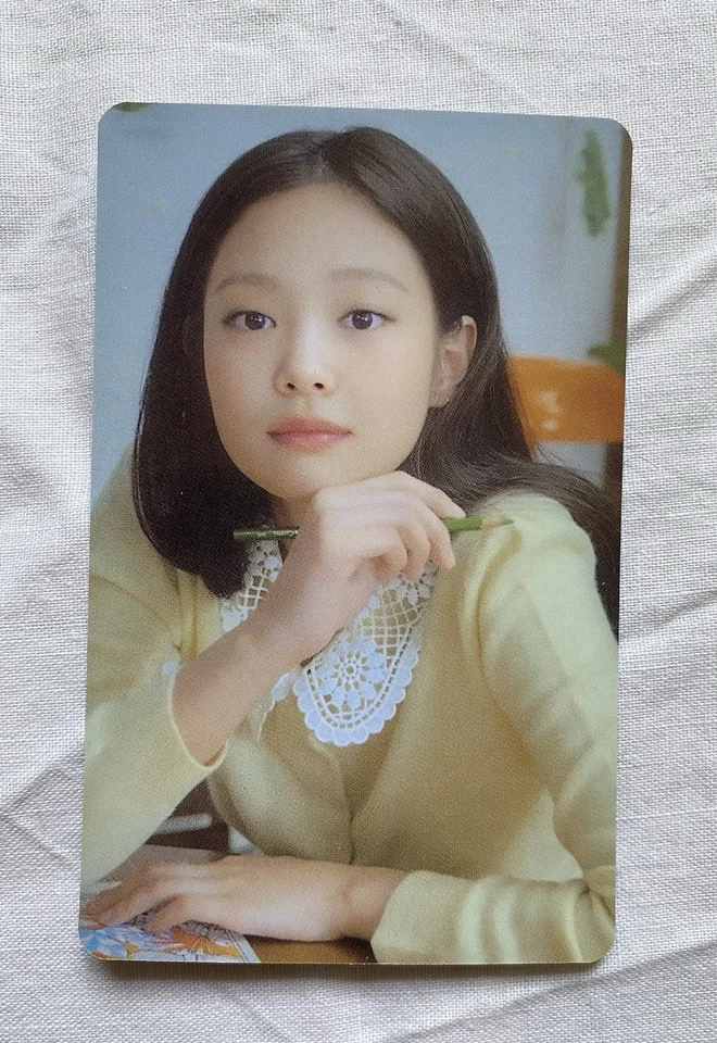 BLACKPINK -THE GAME Photocard Collection 02 – JENNIE – Official K‑Pop Photocard  - Immagine 1 di 1