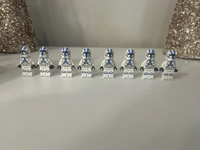 LEGO Star Wars 501st Clone Trooper Minifigure Lot Of 8 | No Helmet Holes - Image 1 of 2
