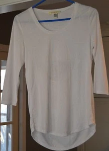 Womens "Love by Design" Top Size: Medium *New without tags* - Picture 1 of 2