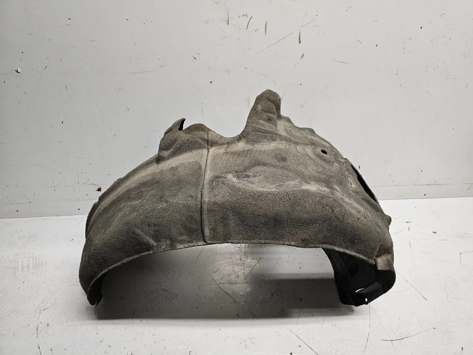 2012-2018 AUDI A6 C7 FRONT RIGHT FENDER LINER SPLASH GUARD OEM - Image 1 of 4
