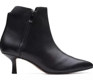Clarks Violet55 Zip Ladies Black Leather Boots UK Size 7 D EU 41. - Picture 1 of 5
