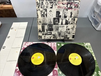 THE ROLLING STONES EXILE ON MAIN STREET 2-LP SET VINYL PITMAN w/POST CARDS - Image 1 of 4
