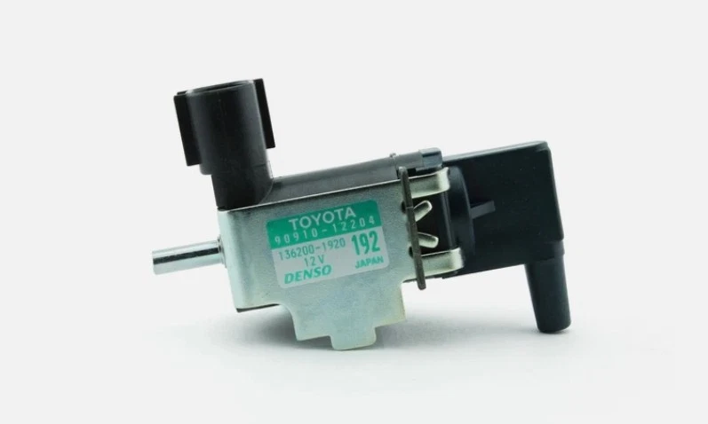 New OEM Genuine Toyota VSV Vacuum Purge Switching Valve 90910-12204 - Image 1 of 1