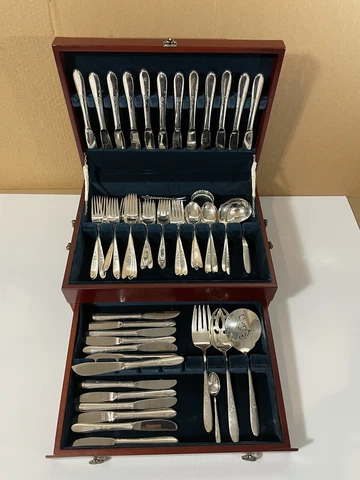 68pc+ Reed & Barton 1958 Sterling Autumn Leaves Service for 12 Plus Servings Cover