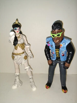 Figuras anfitrionas de terror de la momia y el mono, Janet Decay Grimm Gorri, Cleveland Foto 1 de 4