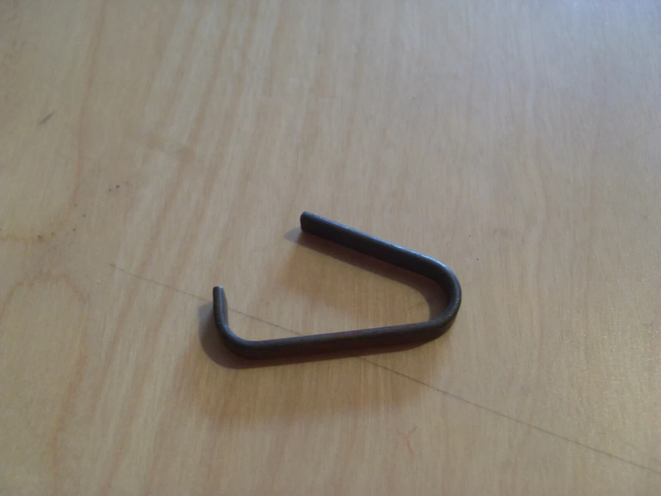 Leaf Spring for Hand Protection Dolmar 109-115 (020213280) To Year 1988 - Image 1 of 1